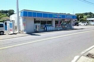 ローソン横浜名瀬町店まで101m