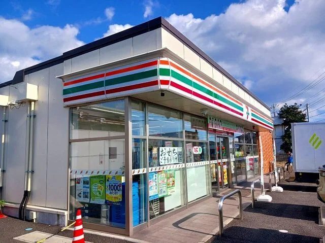 セブンイレブン富士宮小泉店まで350m