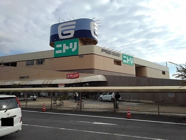 フジグラン尾道まで1700m