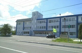 砂川市立砂川小学校まで900m