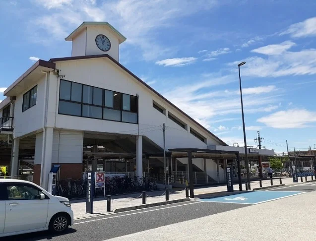 高坂駅東口まで1300m