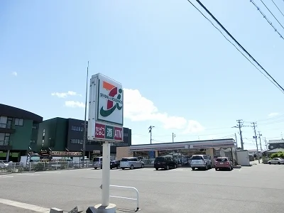 セブンイレブン城所インター店まで650m