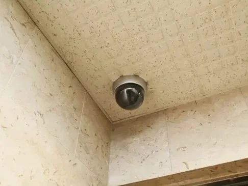 防犯カメラ