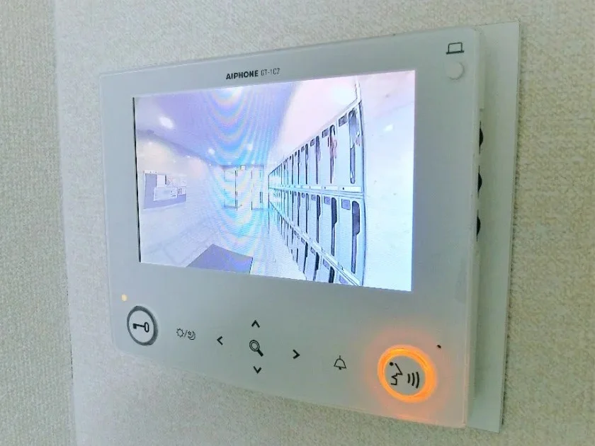 モニター付きインターフォン