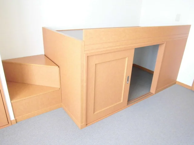 ベッド下収納なってます！