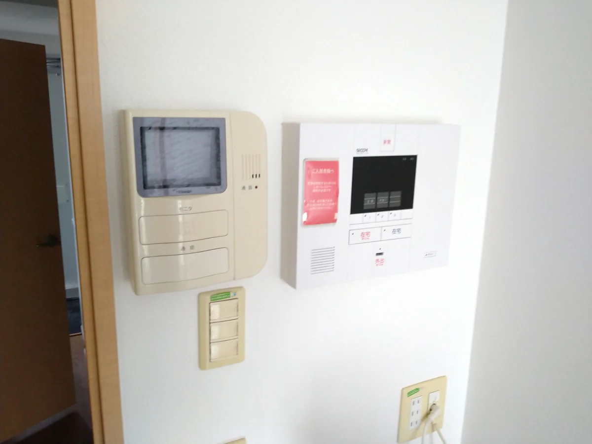 モニターホン標準設置♪