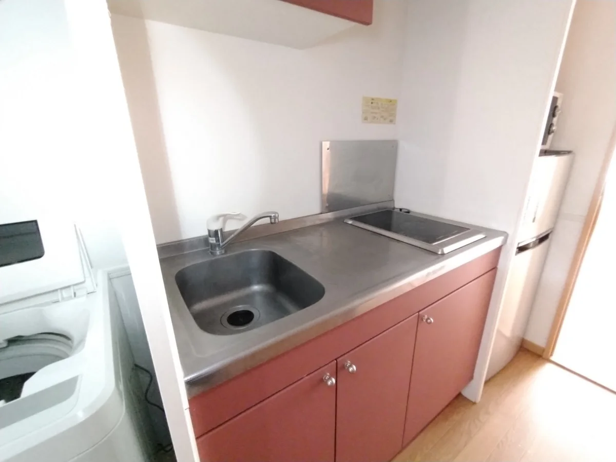 シングルレバー設置　シンク広めです♪