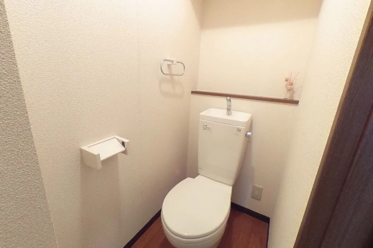 家具・家電設置前の画像になります（別号室）