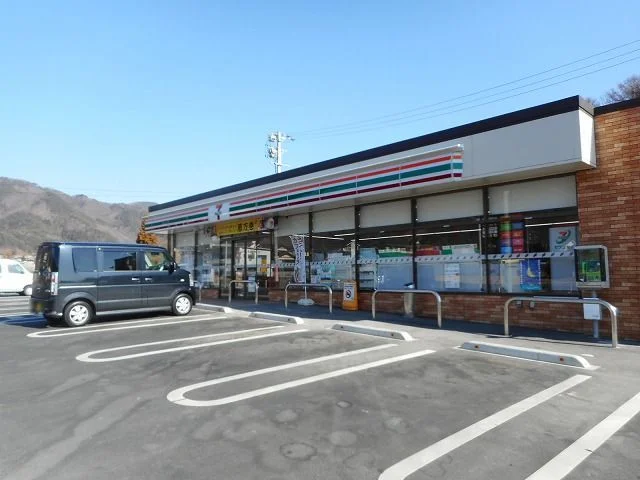 セブンイレブン　松本洞店まで900m