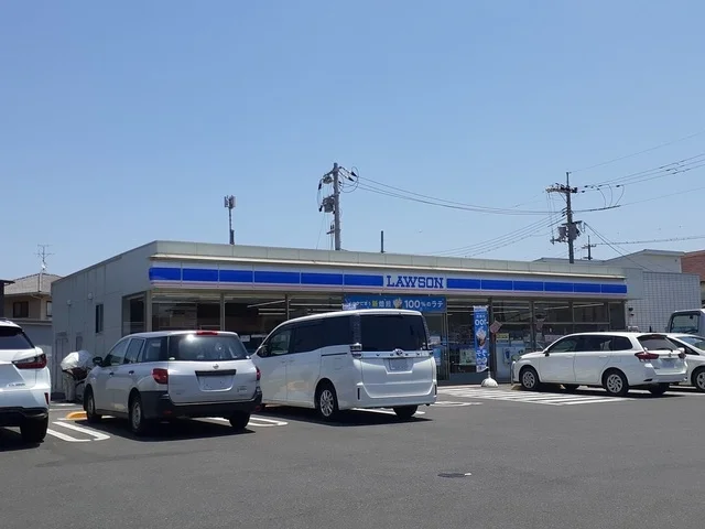 ローソン築港新町一丁目店まで500m