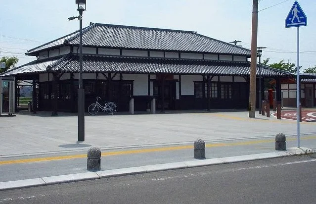 小城駅まで1700m