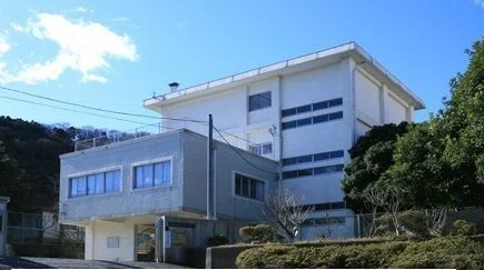 今泉小学校まで660m