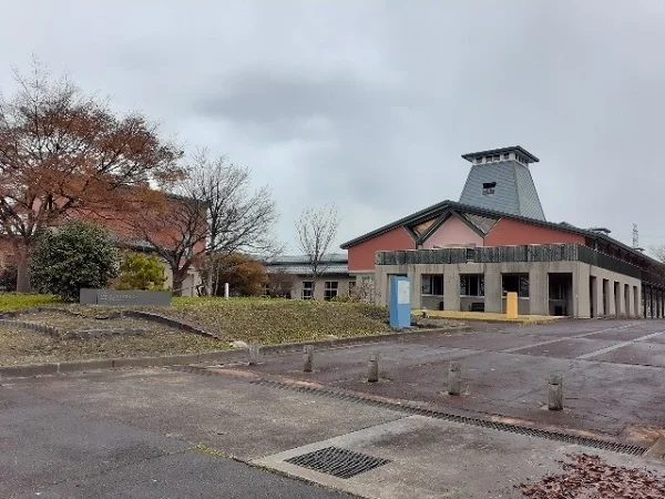 聖籠中学校まで3100m