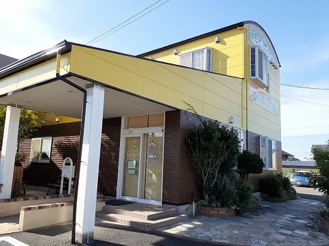 えもとこどもクリニック様まで850m