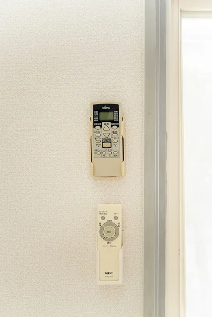 エアコンリモコン