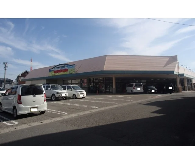 マルヨシセンター八万店様まで150m