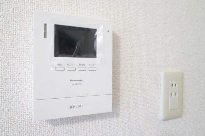 大和高田市立病院近くの閑静な住宅街で、さらなるセキュリティと安心を提供。不審者の侵入を防ぐセキュリティの要です。