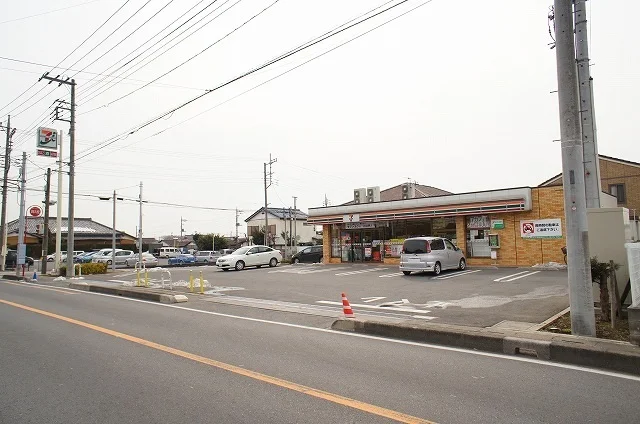 セブン　さいたま円阿弥2丁目店まで700m