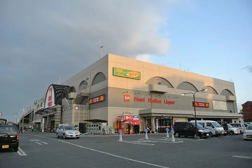 ベルク本庄店まで1300m