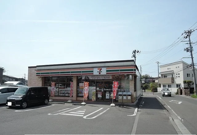 セブンイレブン岩切稲荷東店まで250m