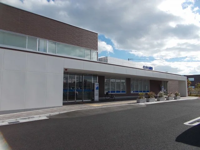 七十七銀行六丁目支店まで4100m