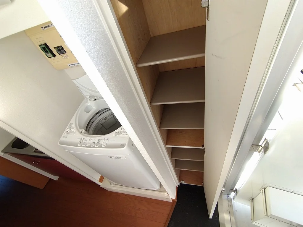 シューズボックス