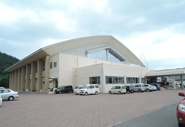 二戸総合スポーツセンターまで2300m