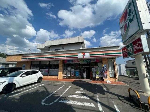 セブンイレブン仙台八木山南店まで400m