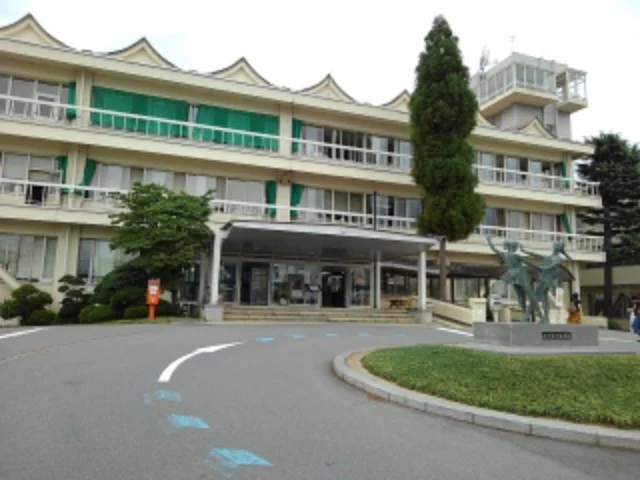 須坂市役所まで2100m