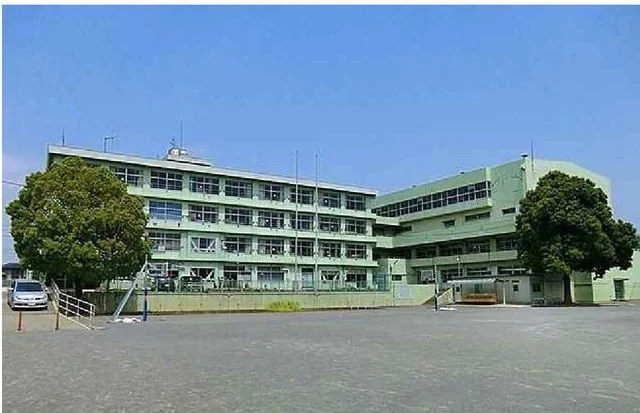 清水小学校まで850m