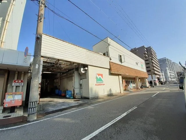 ナンコクスーパー下知店まで770m