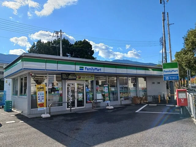 ファミリーマート四国中央大柏店まで478m