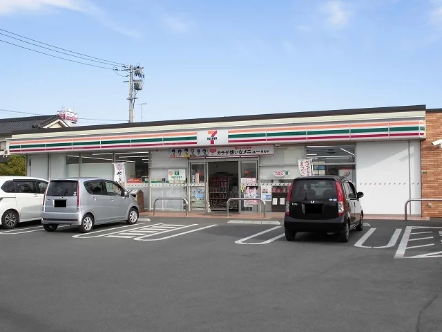 セブンイレブン福山引野５丁目店まで96m