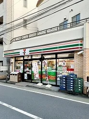 セブンイレブン板橋大和町店まで12m