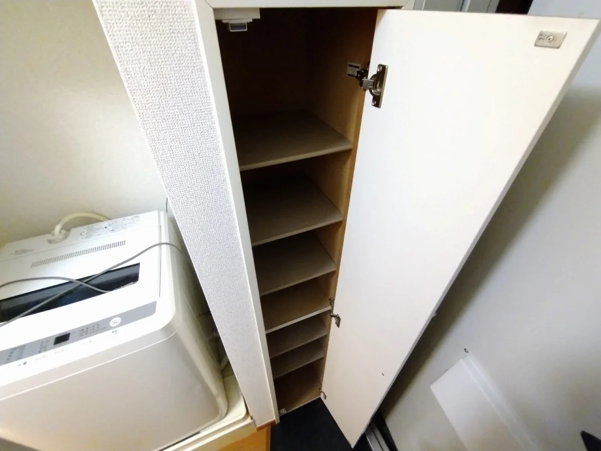 シューズボックス