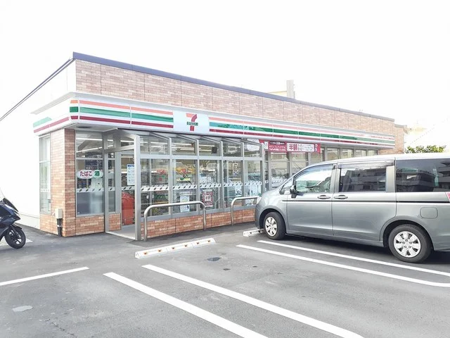 セブン浦添パイプライン伊祖店まで469m