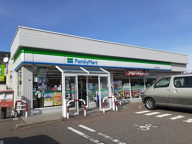 ファミリーマート 新潟河渡本町まで400m