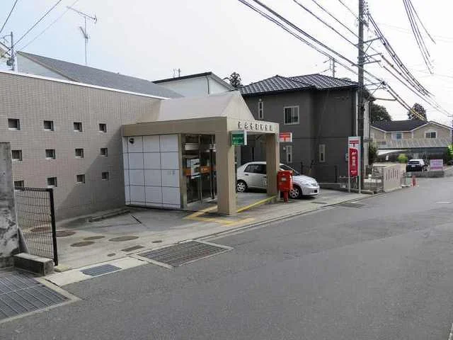 桑名七和郵便局まで80m