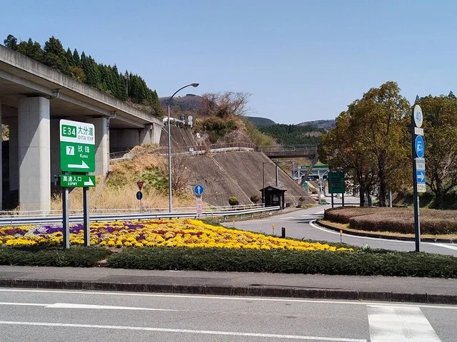 玖珠ＩＣ入口まで1990m
