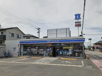ローソン合志菊南店まで460m