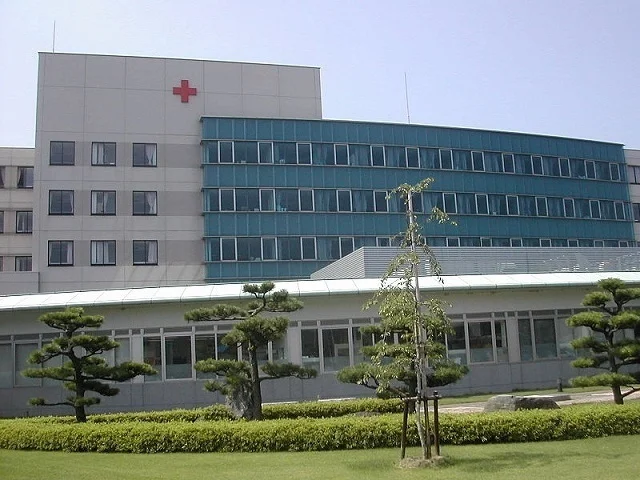 舞鶴赤十字病院まで1200m