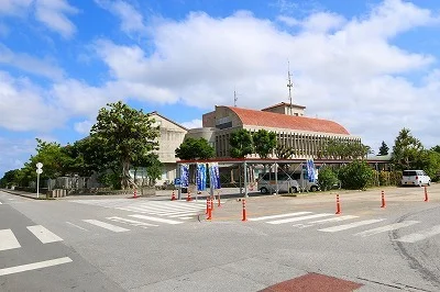 読谷村役場まで2900m