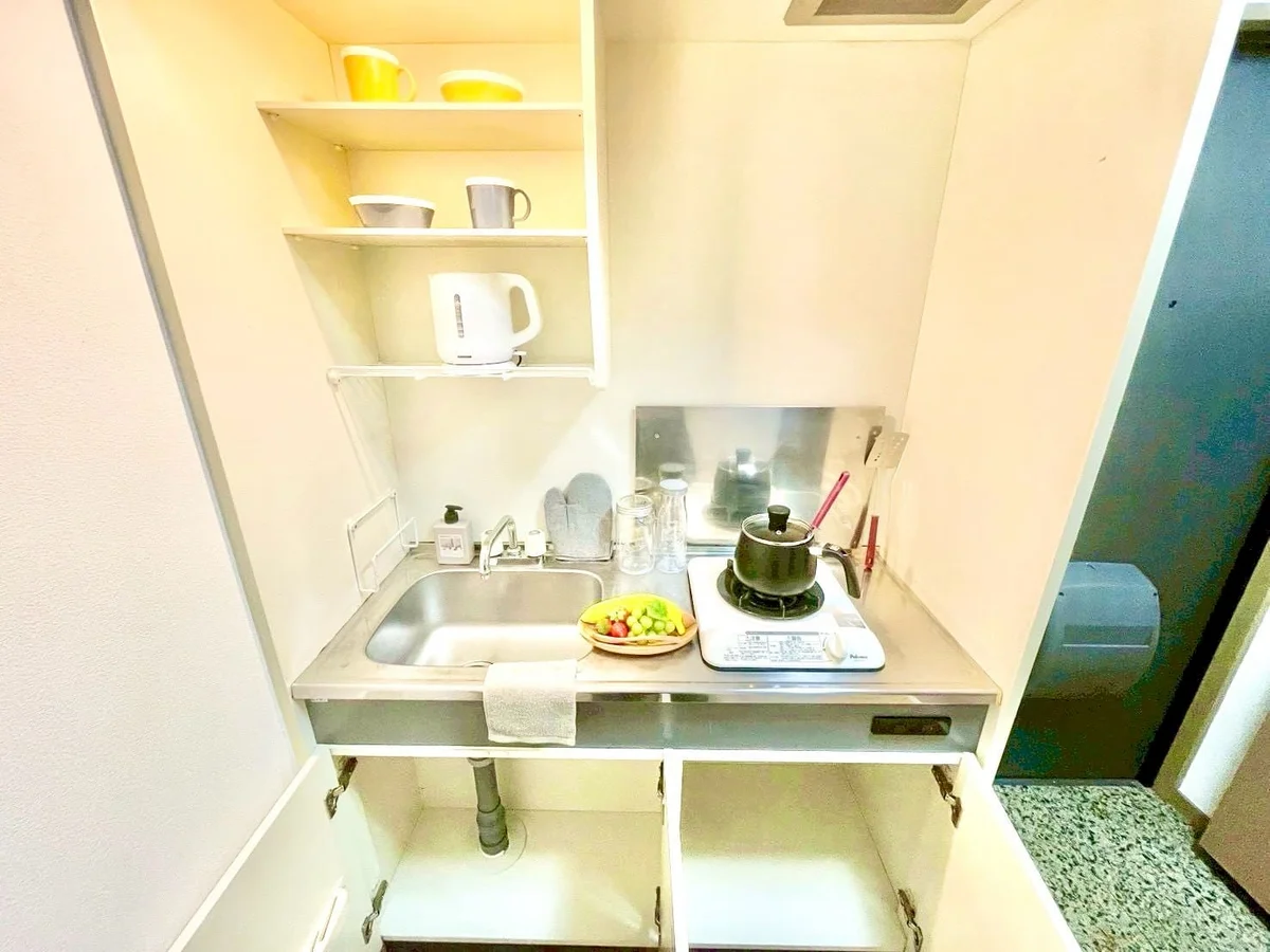 ※撮影用の観察植物・食器調理器具・雑貨類等はございません。※写真は現況優先