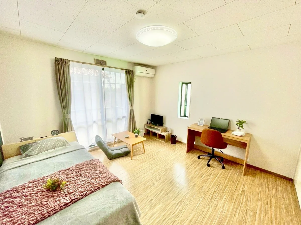 ※撮影用の観察植物・食器調理器具・雑貨類等はございません。※写真は現況優先