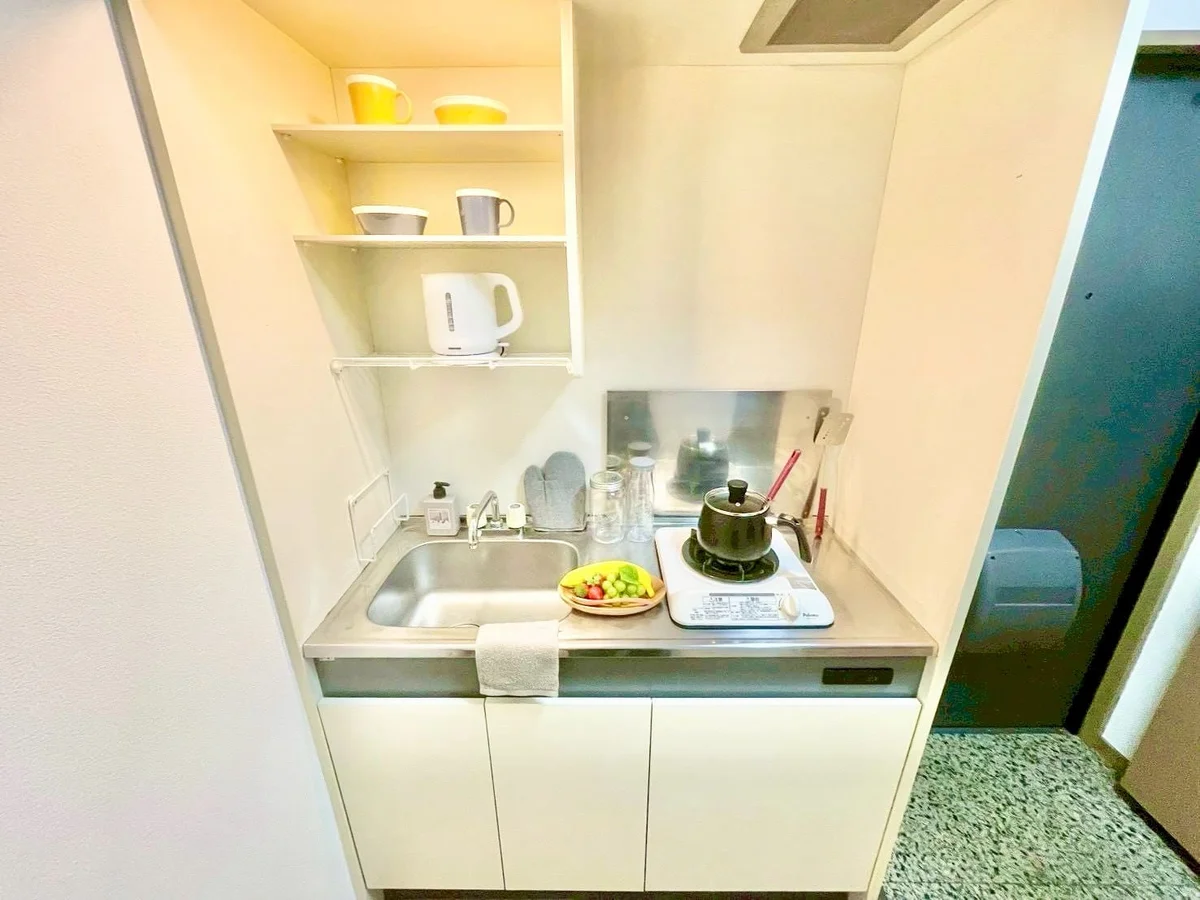 ※撮影用の観察植物・食器調理器具・雑貨類等はございません。※写真は現況優先