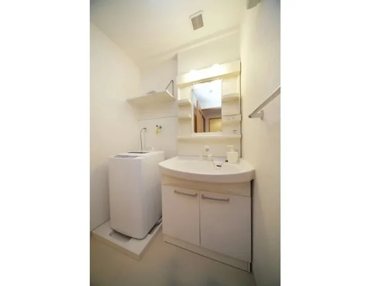 洗濯機、独立洗面化粧台