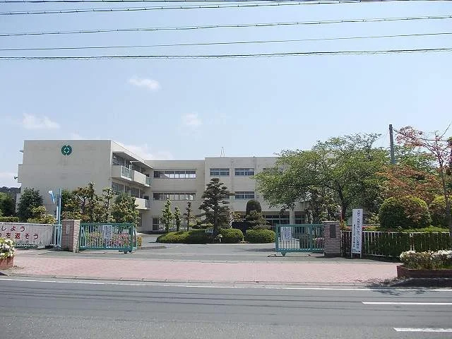 磐田北小学校まで450m