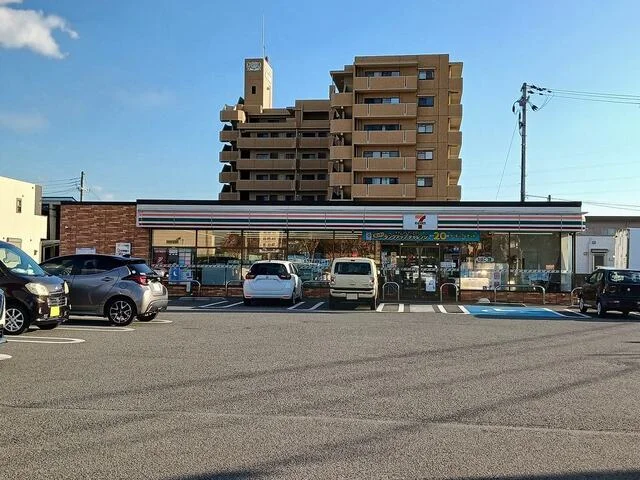 セブンイレブン塩屋１丁目店様まで450m