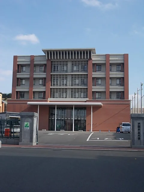 下関市立大学まで130m