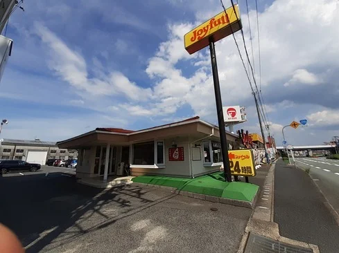 ジョイフル東合川店まで580m